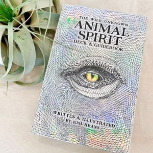 NWOT Animal Spirit Tarot Deck + Guide book